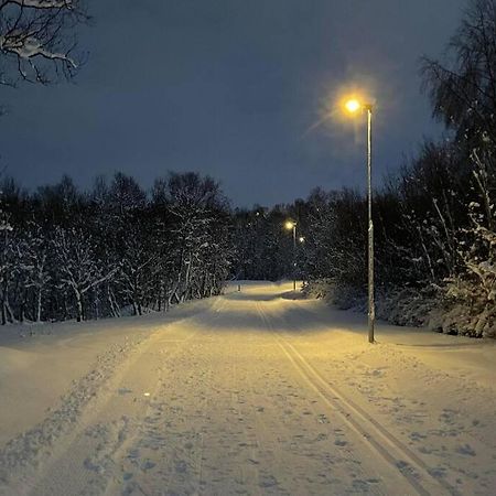 Ny Leilighet I Nytt Bygg I Naturskjonne Omgivelser! Тромсьо Екстериор снимка
