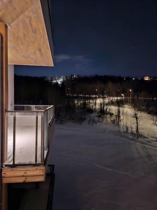 Ny Leilighet I Nytt Bygg I Naturskjonne Omgivelser! Тромсьо Екстериор снимка